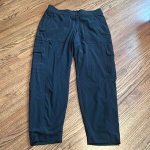 Athleta Chelsea cargo lined pant